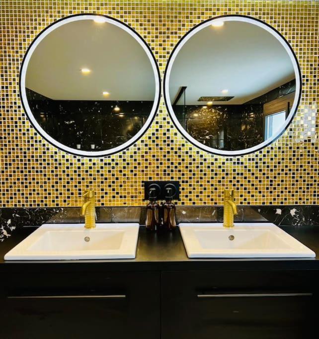 La Suite Saint Roch Villereal Bagian luar foto